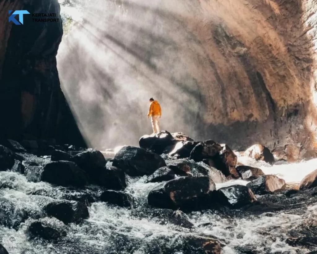 curug ibun pelangi